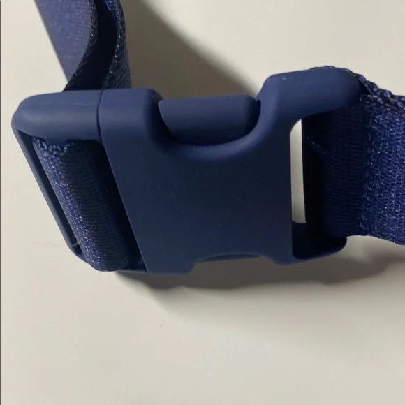 Lululemon Camouflage Bag - Picture 4 of 5